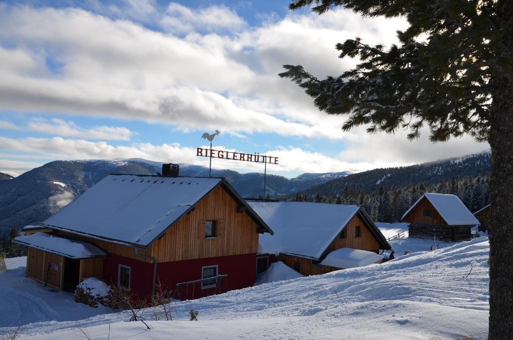 Gasthaus Rieglerhuette Санкт-Лоренцен-об-Мурау Экстерьер фото