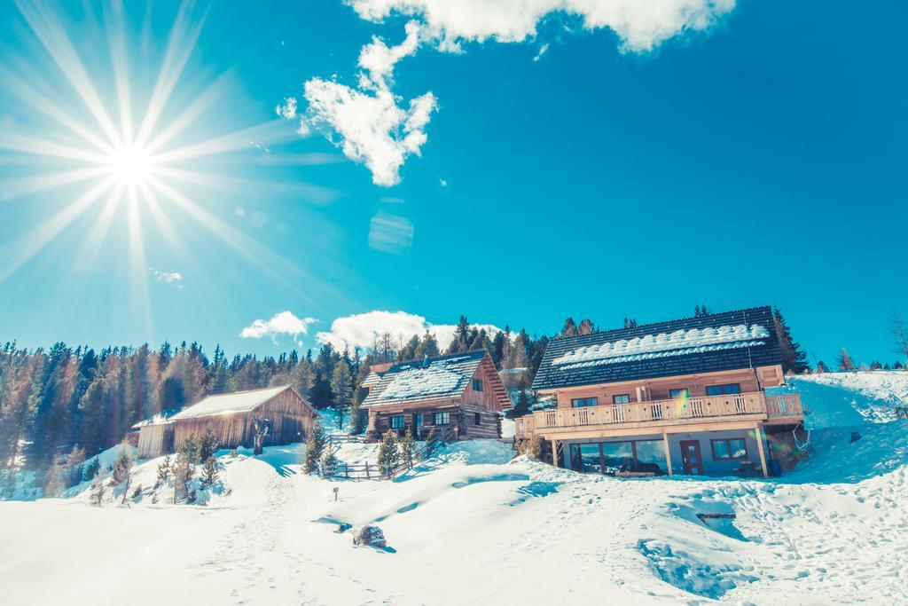 Gasthaus Rieglerhuette Санкт-Лоренцен-об-Мурау Экстерьер фото